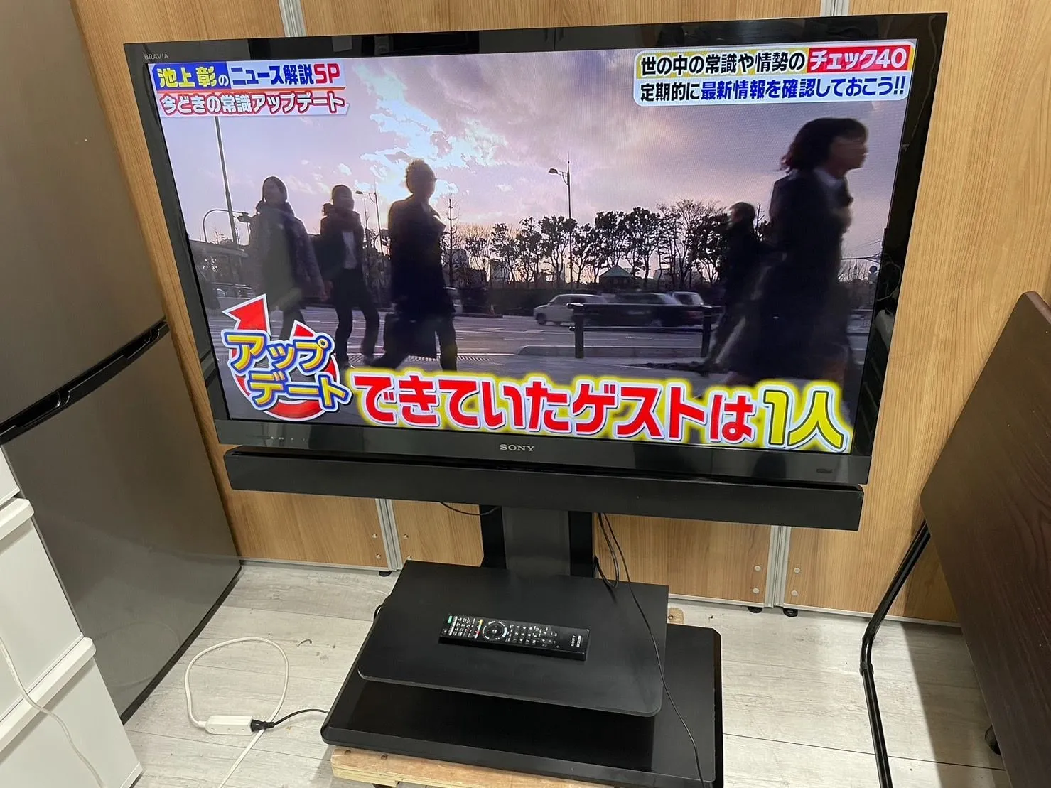 液晶テレビ ソニー SONY KDL-46EX72S BRAVIA(ブラビア) 46V型 3D対応 TVスタンド&サウンドバー付き