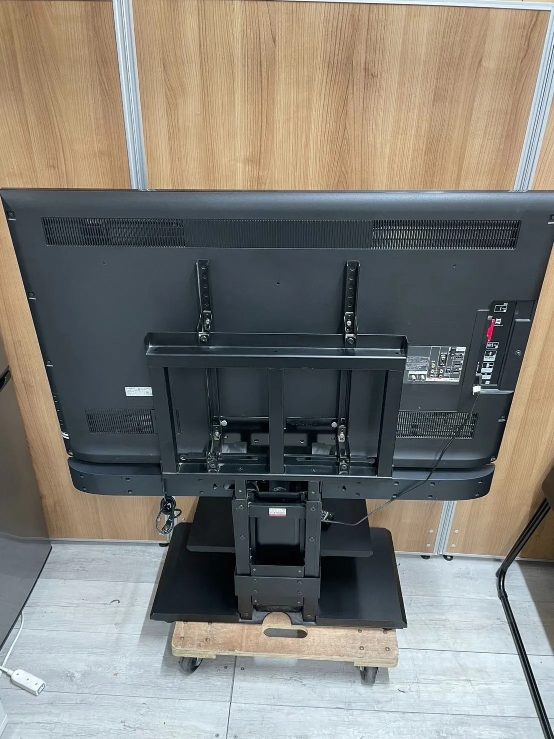 液晶テレビ ソニー SONY KDL-46EX72S BRAVIA(ブラビア) 46V型 3D対応 TVスタンド&サウンドバー付き